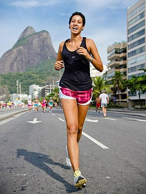 Esther Dias estética feminina eu atleta corrida (Foto: Dhani Borges / Live Ad)