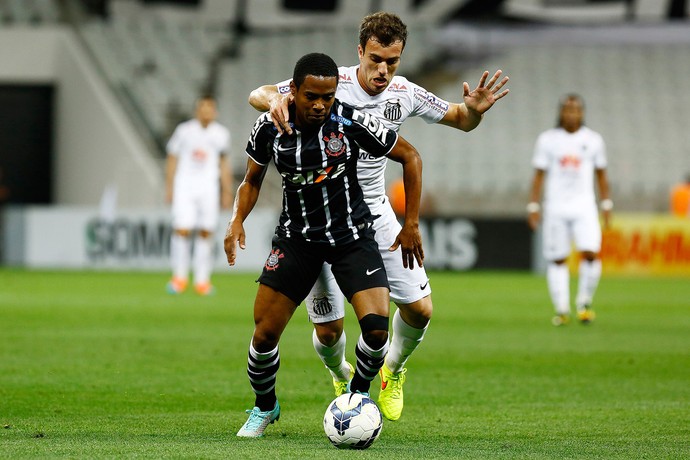 EXCLUSIVO: Elias não acredita que vaga na Libertadores seja obrigação