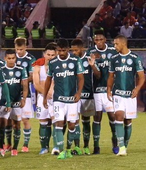 Rizek vê desempenho da defesa como o ponto fraco do Palmeiras neste ano