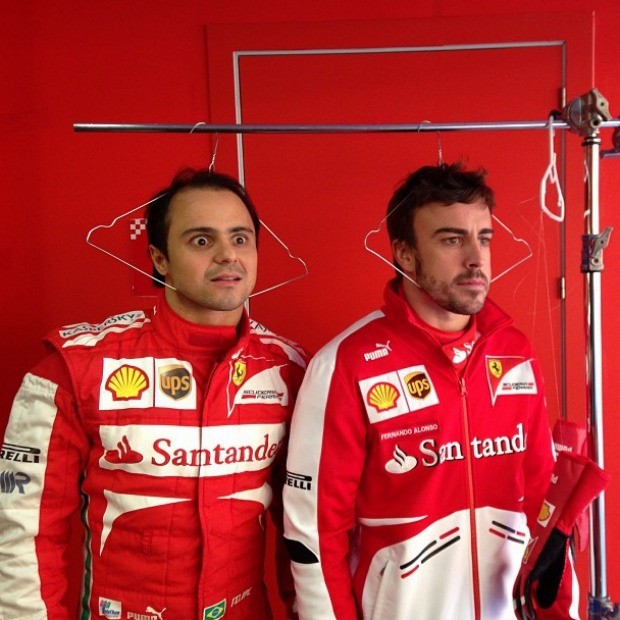 Felipe Massa e Fernando Alonso em propaganda da Ferrari (Foto: Reprodução)