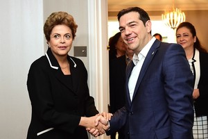 Dilma Rousseff e Alexis Tsipras (Foto:  Emmanuel Dunand / AFP / Getty Images)