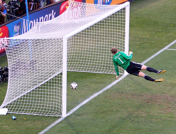 gol lampard inglaterra alemanha copa do mundo áfrica do sul (Foto: agência Getty Images)