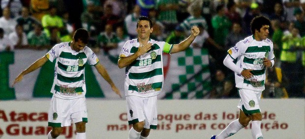 Fumagalli guarani gol palmeiras (Foto: Gustavo Tilio / Globoesporte.com)