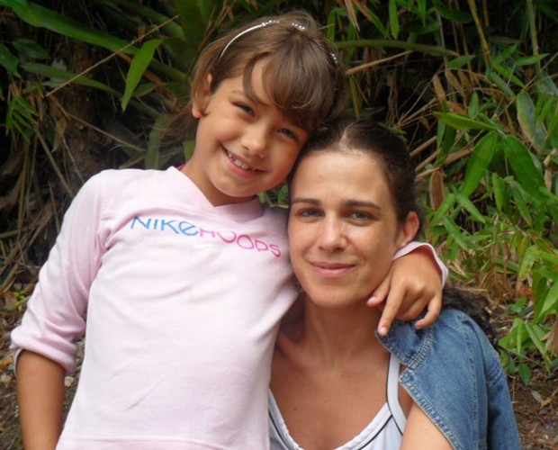 Karina Barum e a filha Manoela (Foto: Arquivo Pessoal)