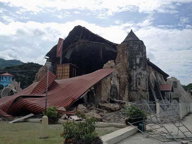 Tremor destruiu parte da Igreja de San Pedro, em Bohol. (Foto: Robert Michael Poole / AFP Photo) Tremor destruiu parte da Igreja de San Pedro, em Bohol. (Foto: Robert Michael Poole / AFP Photo)