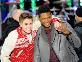 Justin Bieber e Usher participam de programa de televisão em Nova York, nos Estados Unidos (Foto: Getty Images/ Agência)