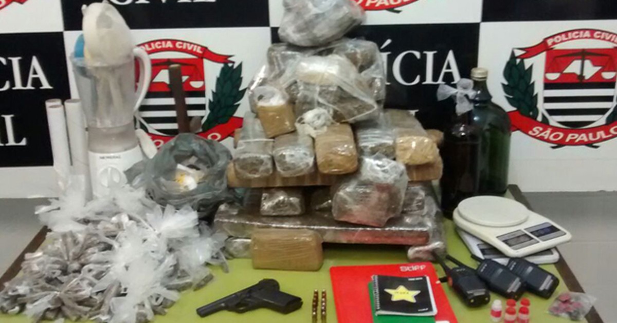 G1 Polícia estoura laboratório de drogas e apreende 22kg de maconha