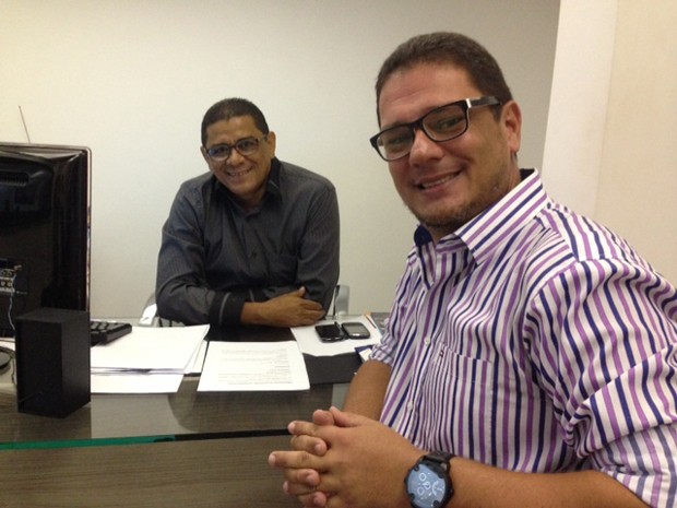 Evandro Costa e Claudinho Polary acertam detalhes de novo programa (Foto: Clarissa Carramilo/G1)