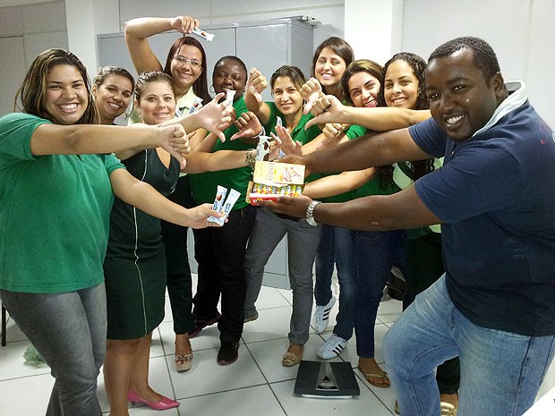 Funcionários de um escritório de contabilidade em Maruípe, Vitória, decidiram fazer um bolão para emagrecer (Foto: Amanda Monteiro/ G1 ES)