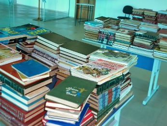 G Biblioteca P Blica De Ponta Grossa Recebe Livros Exigidos Em