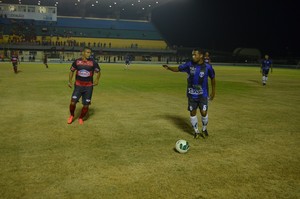 Ypiranga e Trem pelo Amapazão 2015 (Foto: Rafael Moreira/GE-AP)