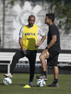 Corinthians confirma homenagem a Sheik antes de jogo contra o Inter