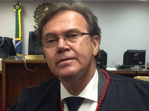 Vice-presidente do TRE-RJ, desembargador Edson Aguiar de Vasconcelos, disse que - desemba