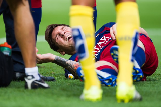 Lionel MEssi Barcelona contundido (Foto: Agência Getty Images)
