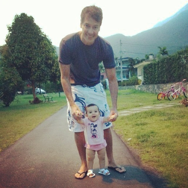 Rodrigo Faro com a filha Helena (Foto: Reprodução/ Instagram)