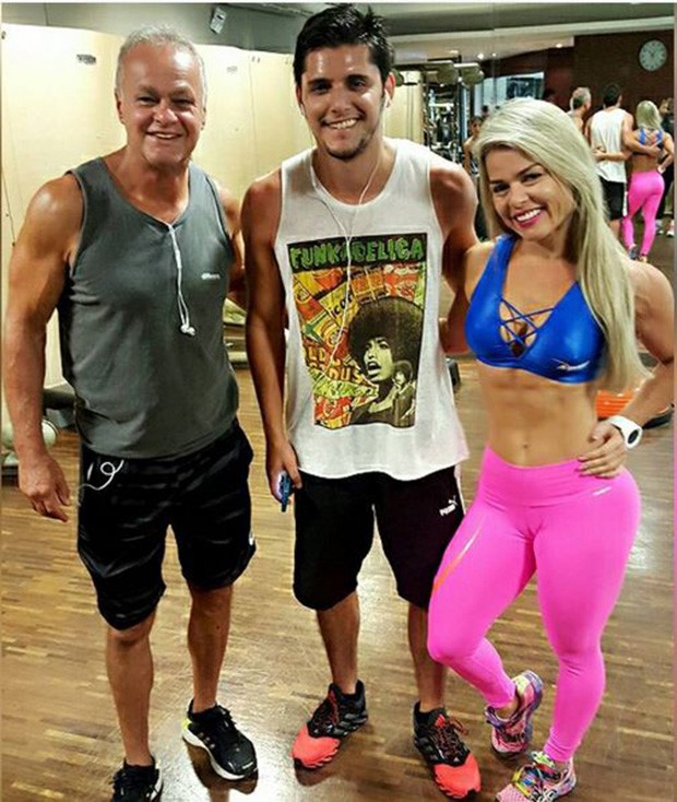 Kadu Moliterno, Bruno Gissoni e Cristianne Rodriguez (Foto: Reprodução/Instagram)