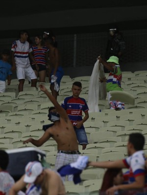 Fortaleza Ser Julgado Pelo Stjd Por Quebra Quebra De Torcida No Castel O