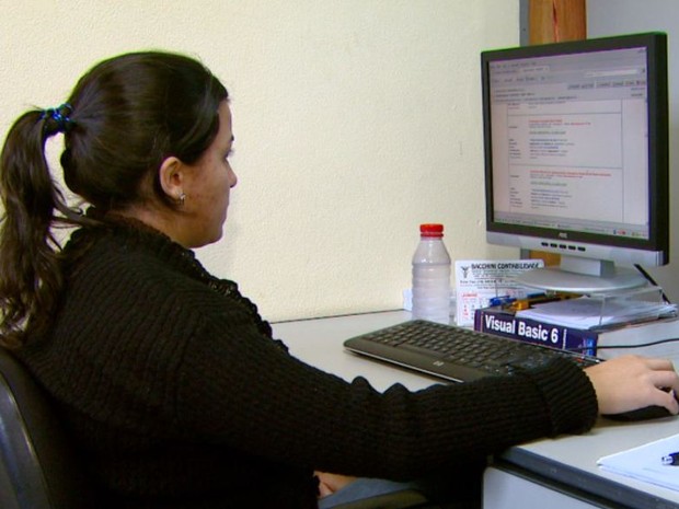 Estagiários devem comprovar irregularidades para ter direito a benefícios de trabalhadores (Foto: Wilson Aiello/EPTV) Estagiários devem comprovar irregularidades para ter direito a benefícios de trabalhadores (Foto: Wilson Aiello/EPTV)
