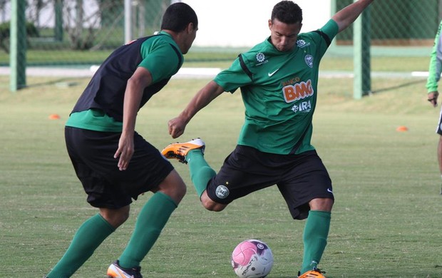 Roberto e Emerson no treino do Coritiba (Foto: Rodrigo Weinhardt / Divulgação Coritiba)