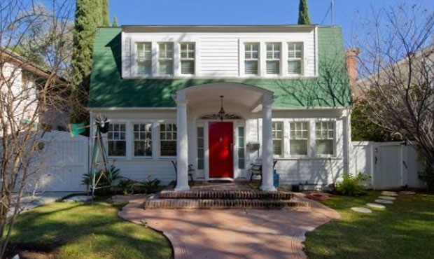 Casa aterrorizada pelo personagem Freddy Krueger foi colocada à venda por US$ 2,1 milhões (Foto: Divulgação/Rodeo Realty)