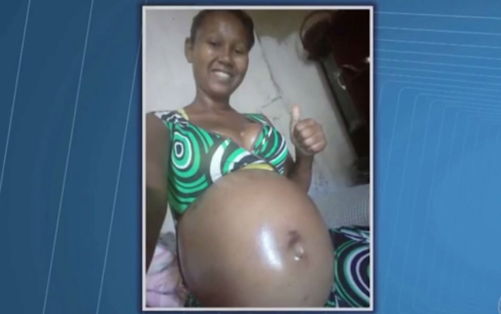 Cleidiane Silva disse que estava grávida de gêmeos e que um bebê sumiu após parto (Foto: Reprodução/TV Bahia)