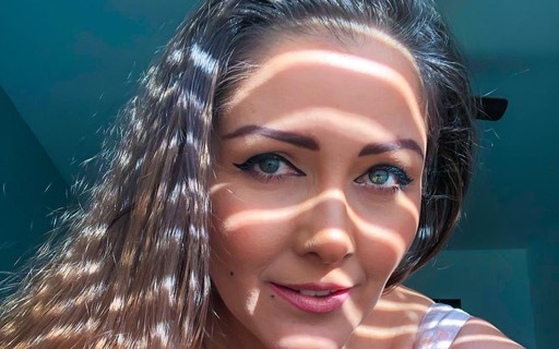 Nana Gouvea Posa De Lingerie Em Nova Iorque E Manda Recado Para F S Do Carnaval Divirtam Se