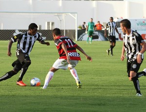 Campinense x Treze, Estádio Amigão (Foto: Nelsina Vitorino / Jornal da Paraíba)