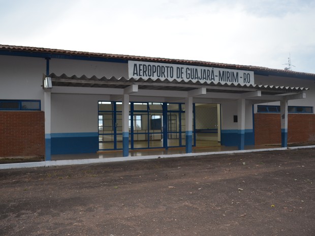 O aeroporto de Guajar&aacute;-Mirim est&aacute; interditado h&aacute; um ano pela Ag&ecirc;ncia Nacional de Avia&ccedil;&atilde;o Civil (Anac) (Foto: Leile Ribeiro/G1)