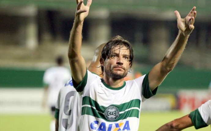 Germano tem contrato com o Coritiba até dezembro (Foto: Divulgação/ Site oficial Coritiba)