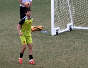 Juninho Pernambucano treino vasco (Foto: Gustavo Rotstein)