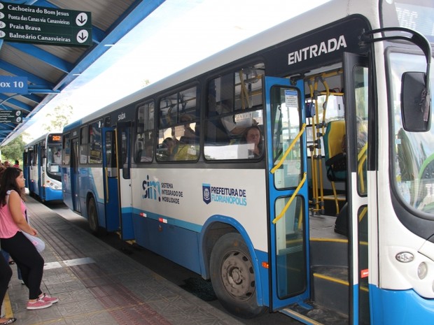 Quadro de horários dos ônibus em Florianópolis muda a partir desta segunda (5) (Foto: Luiz Gustavo Silva de Freitas/Divulgação)