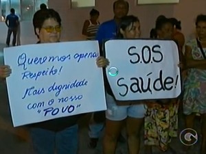 Manifestação HU (Foto: Reprodução/ TV Grande Rio)