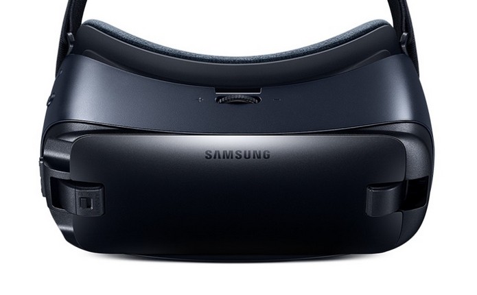 Gear VR, dispositivo de realidade virtual que permite ver vídeos 360 (Foto: Divulgação/Samsung)