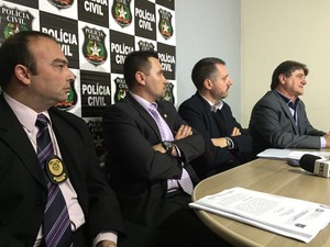 Conclusão do inquérito foi apresentada em coletiva (Foto: Marco Antonio Mendes/RBS TV)