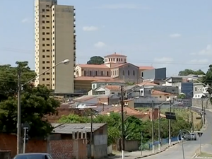 Contribuintes têm até o dia 5 de maio para pagar o ISSQN (Foto: Reprodução/TV TEM)