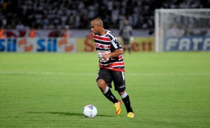 tiago costa santa cruz (Foto: Aldo Carneiro / Pernambuco Press)