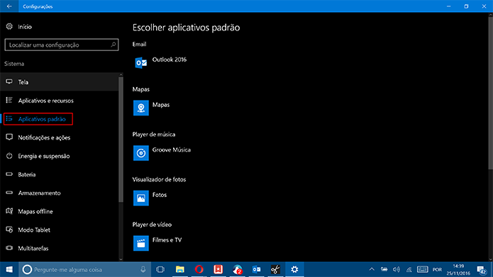 Clique em aplicativos padrão para escolher programas no Windows 10 (Foto: Reprodução/Elson de Souza)