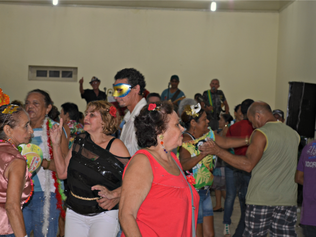 Senadinho Folia no bairro Aeroporto Velho, em Rio Branco (Foto: Caio Fulgêncio/G1)