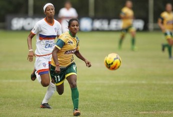 Picos x Duque de Caxias pela Copa do Brasil de Futebol Feminino (Foto: Rafael Ribeiro/CBF)