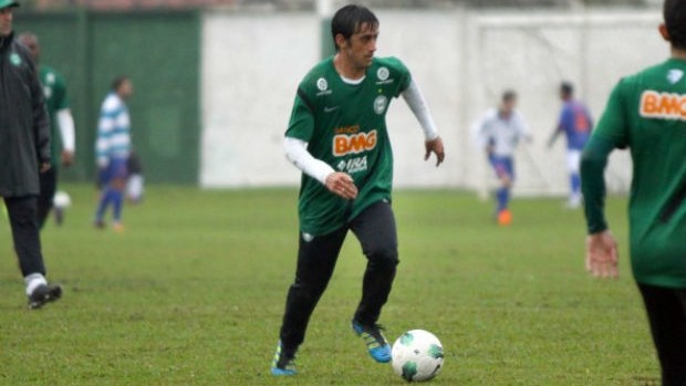 Robinho treina no Coritiba (Foto: Divulgação / Coritiba)