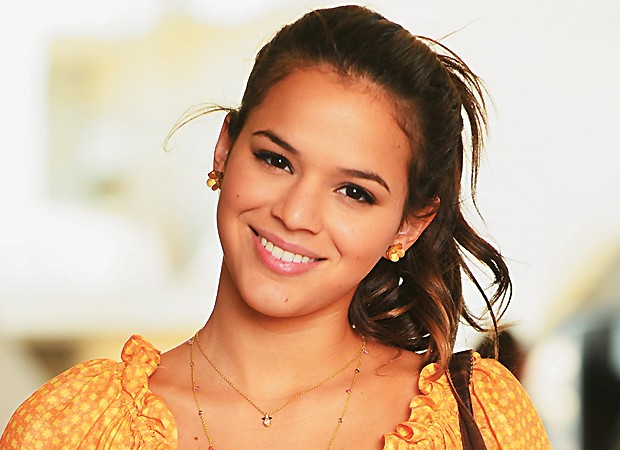 O batom rosinha de Bruna Marquezine (Foto: Divulgação/TV Globo)