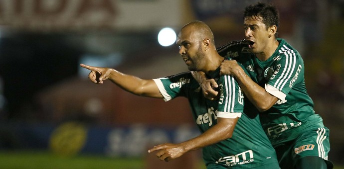 Alecsandro Gol Palmeiras (Foto: Célio Messias/Estadão Conteúdo)