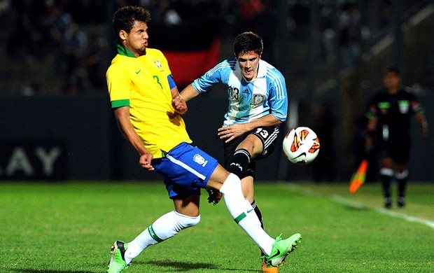 Gabriel Boschilia Brasil sub17 jogo Argentina (Foto: AFP)