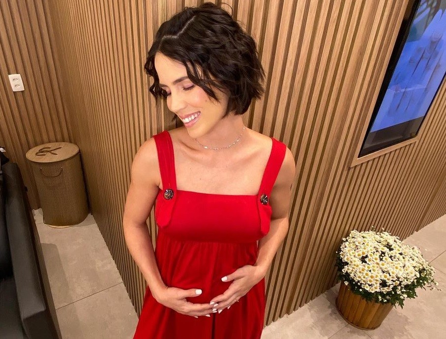 Pérola Faria está grávida pela primeira vez e espera um menino (Foto: Reprodução/Instagram)