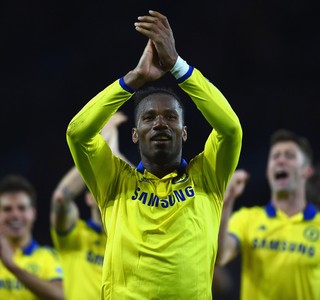 Didier Drogba Chelsea Leicester (Foto: AFP)