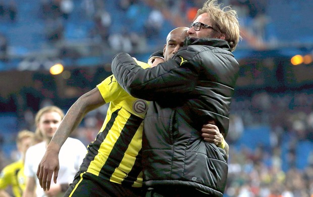 Juergen Klopp Felipe Santana comemoração Dortmund Real Madrid (Foto: Reuters)
