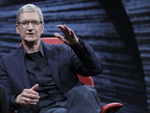 Tim Cook, presidente-executivo da Apple, participou de conferência da All Things Digital (Foto: Asa Mathat/All Things Digital/Reuters)