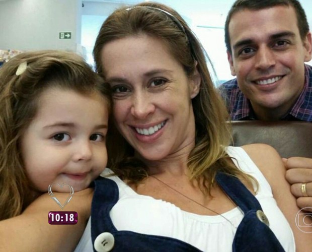 Família reunida esperando a chegada de Bento (Foto: Mais Você/TV Globo)