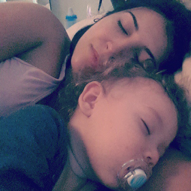 Priscila Pires e o filho Gabriel (Foto: Instagram / Reprodução)