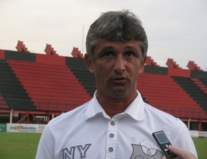 Lucho Nizzo adota cautela sobre negociações (Foto: Ana Paula Almeida)